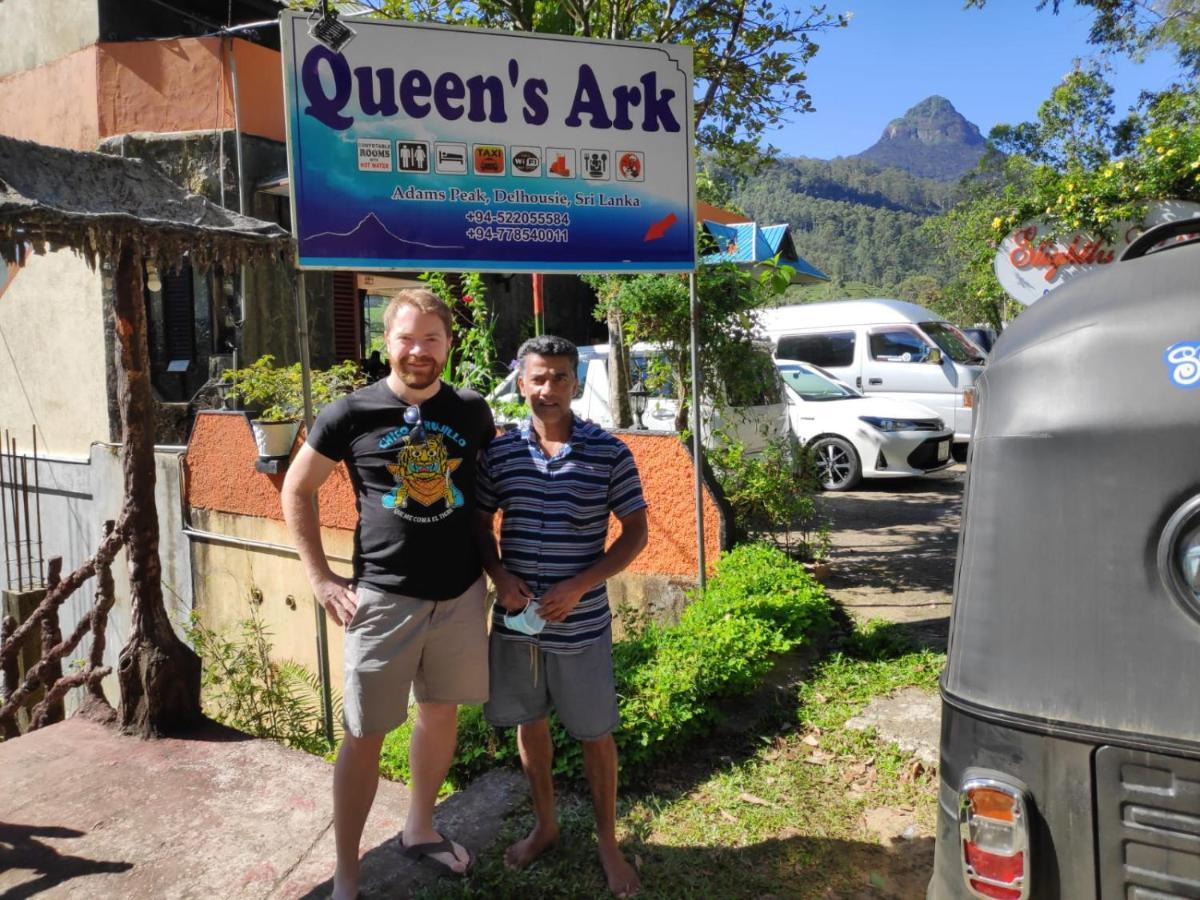 Queens Ark Nallathanniya Luaran gambar